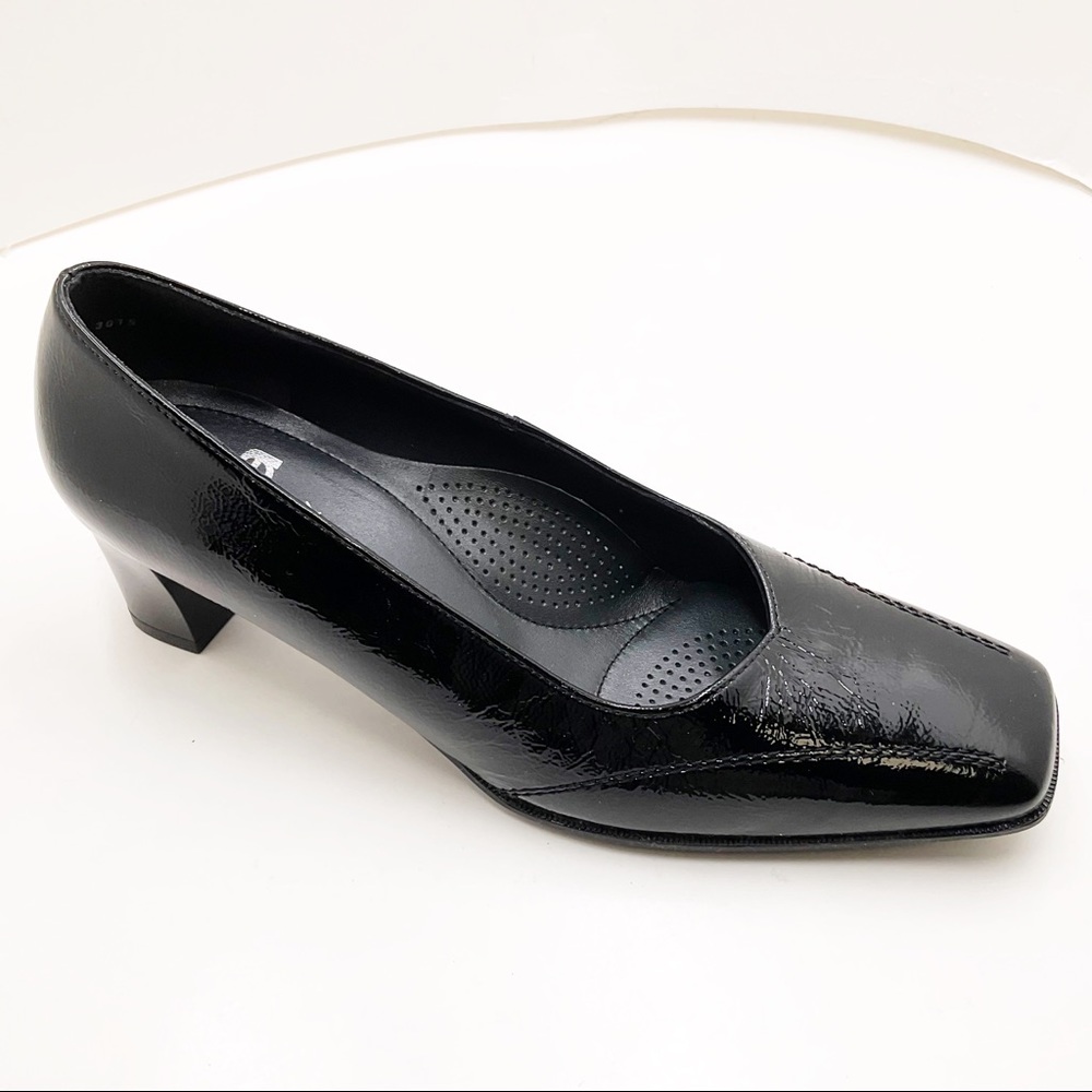 🆕 {ARA Flex} Kendall Patent Leather Pumps